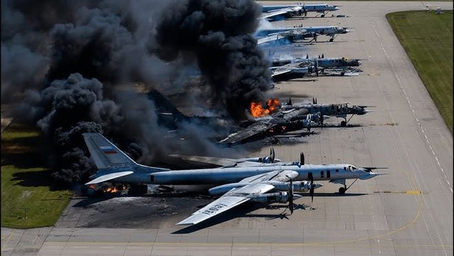 军击中41架是因为遵守美俄New-START规定？pg电子中国网站俄罗斯轰炸机“傻呵呵”露天停放被乌(图11)