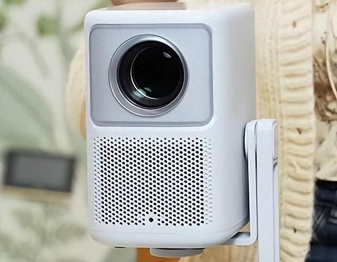 K2 Pro 评测：租房党平替电视优选pg电子模拟器免费版千元投影天花板！哈趣(图9)